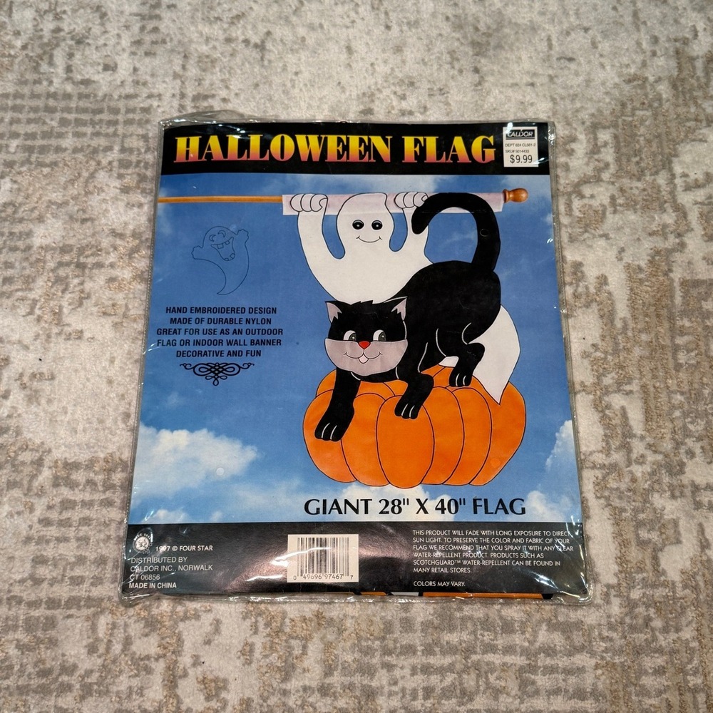 Vintage 1997 Caldor Halloween Cat Pumpkin Nylon Banner Porch Flag NEW